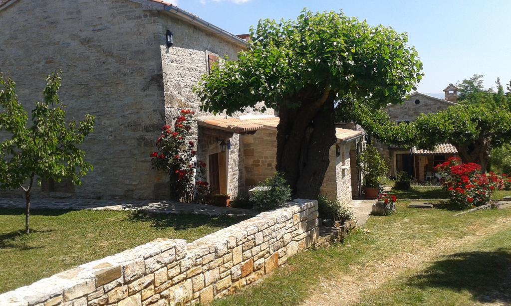 Agroturizam Nezic Villa Oprtalj Ngoại thất bức ảnh