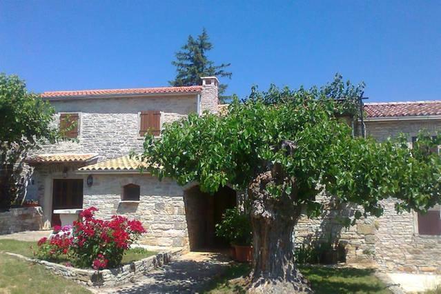 Agroturizam Nezic Villa Oprtalj Ngoại thất bức ảnh